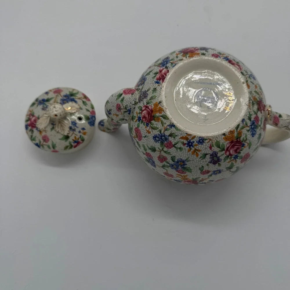 Royal Winton Grimwades Old Cottage Chintz Teapot Bird Finial Gold Trim Floral